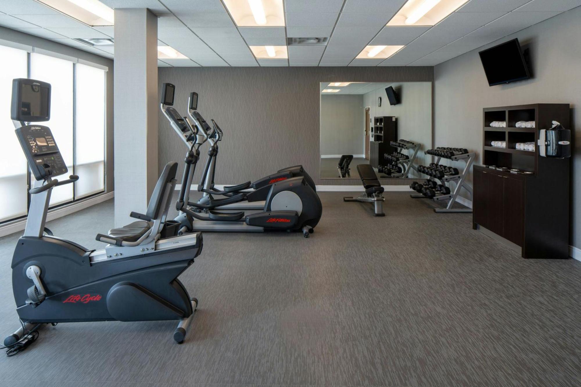 Hotel Courtyard By Marriott Jackson Airport/Pearl Esterno foto