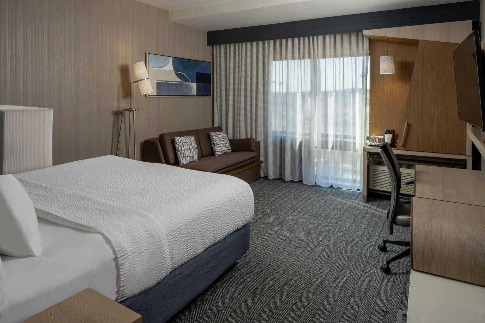 Hotel Courtyard By Marriott Jackson Airport/Pearl Esterno foto